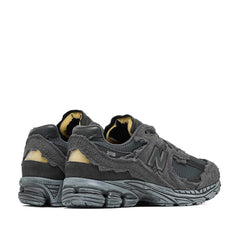 Un paio di New Balance 2002 Rdb Protection Pack Footwear Un paio di New Balance 2002 Rdb Protection Pack Footwear
