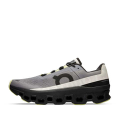 Un paio di On Cloudmonster Exclusive Footwear Un paio di On Cloudmonster Exclusive Footwear