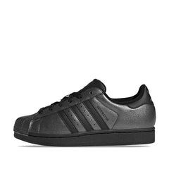 Un paio di Adidas Originals Superstar II W Footwear Un paio di Adidas Originals Superstar II W Footwear