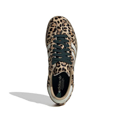 Un paio di Adidas Originals Samba Og W Footwear Un paio di Adidas Originals Samba Og W Footwear