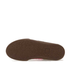 Un paio di Veja Volley Footwear Un paio di Veja Volley Footwear