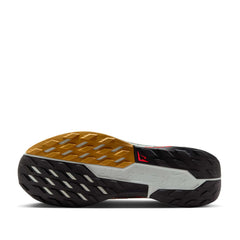 Un paio di Nike Pegasus Trail 5 Gore-Tex Footwear Un paio di Nike Pegasus Trail 5 Gore-Tex Footwear