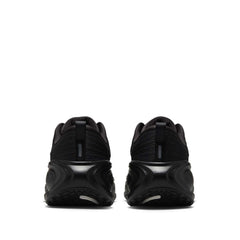 Un paio di Nike Vomero Plus Footwear Un paio di Nike Vomero Plus Footwear