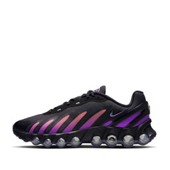 Un paio di Nike Air Max Dn8 Footwear Un paio di Nike Air Max Dn8 Footwear
