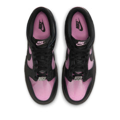 Un paio di Nike Dunk Low Retro Prm Footwear Un paio di Nike Dunk Low Retro Prm Footwear