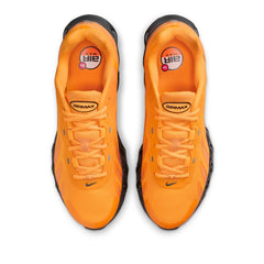 Un paio di Nike Air Max Dn8 Footwear Un paio di Nike Air Max Dn8 Footwear