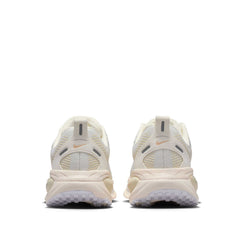 Nike Vomero 18 Ess Sport Nike Vomero 18 Ess Sport