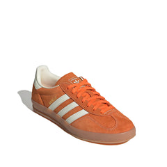 Un paio di Adidas Originals Gazelle Indoor Footwear Un paio di Adidas Originals Gazelle Indoor Footwear