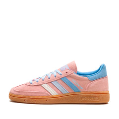 Un paio di Adidas Originals Handball Spezial Footwear Un paio di Adidas Originals Handball Spezial Footwear