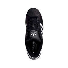 Un paio di Adidas Originals Superstar II Footwear Un paio di Adidas Originals Superstar II Footwear