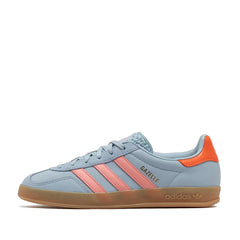 Un paio di Adidas Originals Gazelle Indoor W Footwear Un paio di Adidas Originals Gazelle Indoor W Footwear