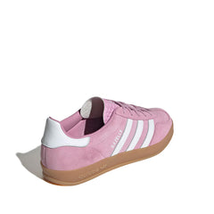 Un paio di Adidas Originals Gazelle Indoor W Footwear Un paio di Adidas Originals Gazelle Indoor W Footwear