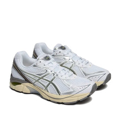 Un paio di Asics Gt-2160 Footwear Un paio di Asics Gt-2160 Footwear