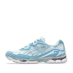 Un paio di Asics Gel-Nyc Footwear Un paio di Asics Gel-Nyc Footwear