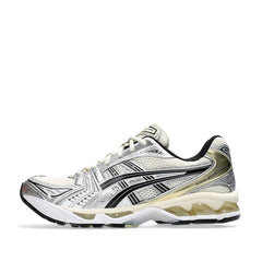 Un paio di Asics Gel-Kayano 14 Footwear Un paio di Asics Gel-Kayano 14 Footwear