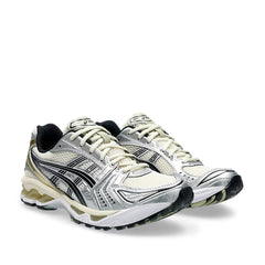 Un paio di Asics Gel-Kayano 14 Footwear Un paio di Asics Gel-Kayano 14 Footwear