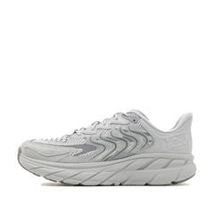 Un paio di Hoka Clifton Ls Footwear Un paio di Hoka Clifton Ls Footwear