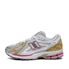 Un paio di New Balance W 1906 Rch Footwear Un paio di New Balance W 1906 Rch Footwear