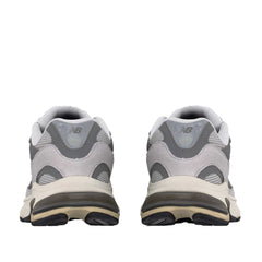 Un paio di New Balance 2010 Footwear Un paio di New Balance 2010 Footwear