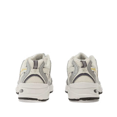 Un paio di New Balance 530 Footwear Un paio di New Balance 530 Footwear