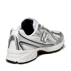 Un paio di New Balance W 740 Wn2 Footwear Un paio di New Balance W 740 Wn2 Footwear