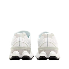 Un paio di New Balance 9060 Footwear Un paio di New Balance 9060 Footwear