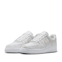 Un paio di Nike W Air Force 1 '07 Nn Footwear Un paio di Nike W Air Force 1 '07 Nn Footwear