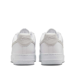 Un paio di Nike W Air Force 1 '07 Nn Footwear Un paio di Nike W Air Force 1 '07 Nn Footwear