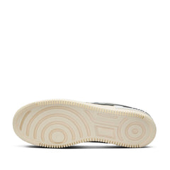 Un paio di Nike W Air Force 1 Shadow Footwear Un paio di Nike W Air Force 1 Shadow Footwear