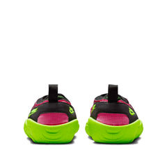 Un paio di Nike W Aqua Turf Footwear Un paio di Nike W Aqua Turf Footwear