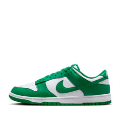 Un paio di Nike Dunk Low Retro Footwear Un paio di Nike Dunk Low Retro Footwear