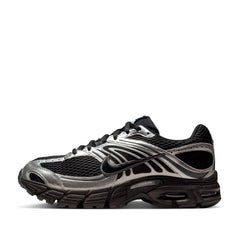 Un paio di Nike W Air Max Moto 2k Footwear Un paio di Nike W Air Max Moto 2k Footwear