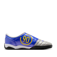 Un paio di Nike Total 90 Footwear Un paio di Nike Total 90 Footwear