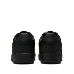 Un paio di Nike Air Force 1 Low Retro Prm Footwear Un paio di Nike Air Force 1 Low Retro Prm Footwear