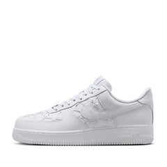 Un paio di Nike Air Force 1 '07 Footwear Un paio di Nike Air Force 1 '07 Footwear