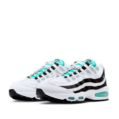 Un paio di Nike Air Max 95 Og Footwear Un paio di Nike Air Max 95 Og Footwear