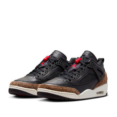 Un paio di Nike Jordan Jordan Spizike Low Footwear Un paio di Nike Jordan Jordan Spizike Low Footwear