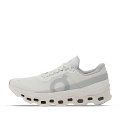 Un paio di On Cloudmster 1 W Footwear Un paio di On Cloudmster 1 W Footwear