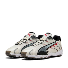 Un paio di Puma Inhale Footwear Un paio di Puma Inhale Footwear