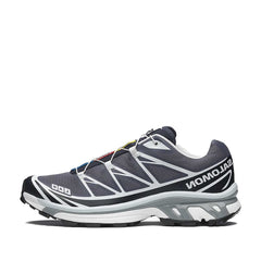 Un paio di Salomon Xt-6 Footwear Un paio di Salomon Xt-6 Footwear