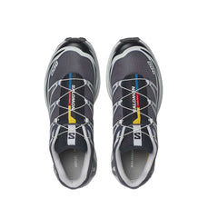 Un paio di Salomon Xt-6 Footwear Un paio di Salomon Xt-6 Footwear