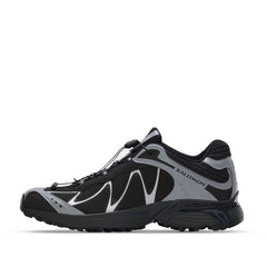 Un paio di Salomon Xt-Whisper Nocturne Vision Footwear Un paio di Salomon Xt-Whisper Nocturne Vision Footwear