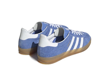 Un paio di Adidas Originals Gazelle Indoor Footwear Un paio di Adidas Originals Gazelle Indoor Footwear