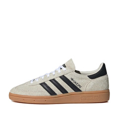 Un paio di Adidas Originals Handball Spezial Footwear Un paio di Adidas Originals Handball Spezial Footwear