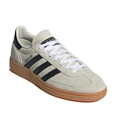 Un paio di Adidas Originals Handball Spezial Footwear Un paio di Adidas Originals Handball Spezial Footwear
