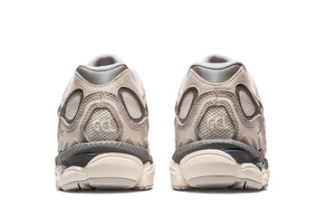 Un paio di Asics Gel-Nyc Footwear Un paio di Asics Gel-Nyc Footwear