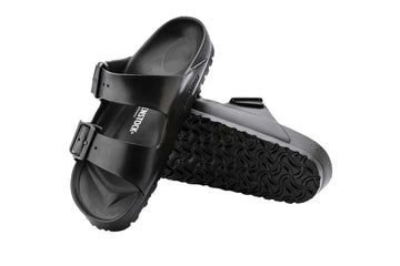Un paio di Birkenstock Arizona Eva Footwear Un paio di Birkenstock Arizona Eva Footwear