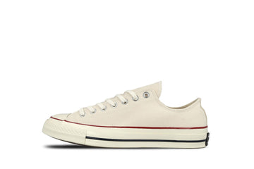 Un paio di Converse Chuck 70 Ox Footwear Un paio di Converse Chuck 70 Ox Footwear