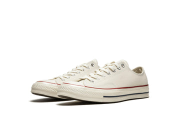 Un paio di Converse Chuck 70 Ox Footwear Un paio di Converse Chuck 70 Ox Footwear