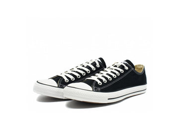 Un paio di Converse All Star Ox Footwear Un paio di Converse All Star Ox Footwear